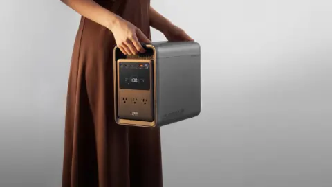 Anker Solix S2000: Lightest 2 kWh Power Station Pre-Orders at $679.99