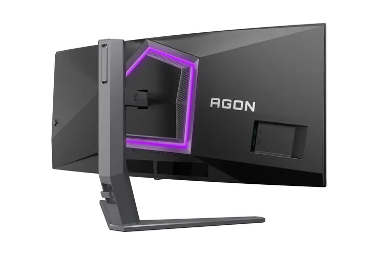 AOC Agon Pro AGP346UCSD display utilizing Samsung 5th Gen Penta Tandem OLED technology