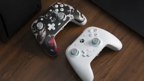 DriftGuard Update Adds Automatic Calibration for Xbox Controller Stick Drift
