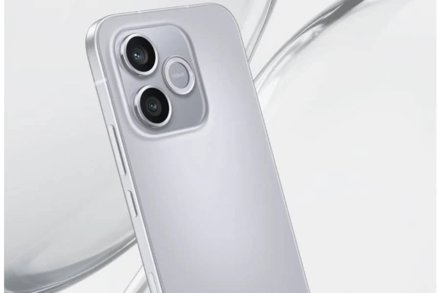 Honor 600e AMOLED display showing vibrant colors
