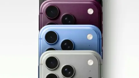 iPhone 18 Pro Cases Leak Reveals Design Similar to iPhone 17 Pro