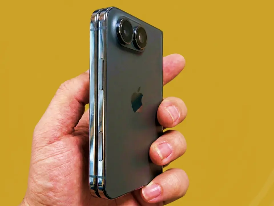 iPhone Ultra Foldable Delayed Indefinitely Due to Hinge Durability Issues
