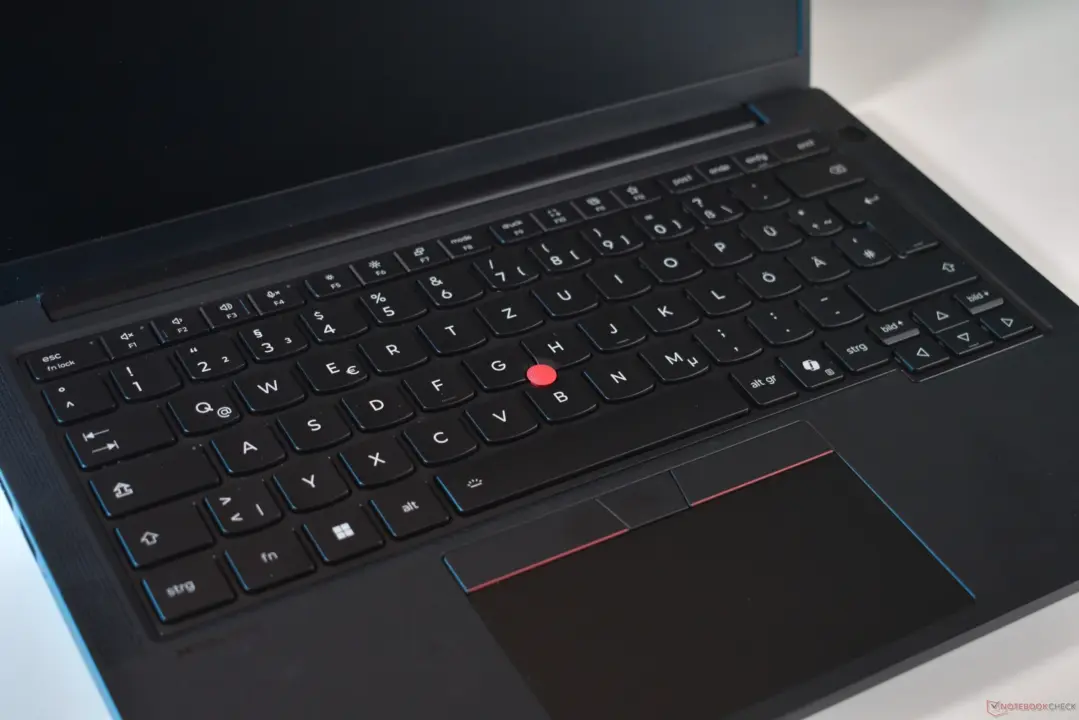 Lenovo ThinkPad T14 Gen 7 Fixes European Keyboard Layout Issue