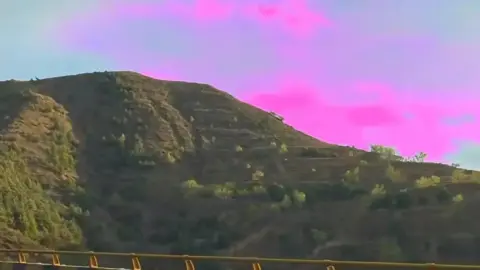 Oppo Find X9 Ultra Users Report Pink Tint Issue in Videos, OTA Fix Coming
