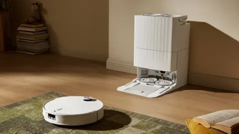 Roborock Qrevo Edge 2 Launches: Ultra-Low Profile Robot Vacuum with 25,000 Pa Suction