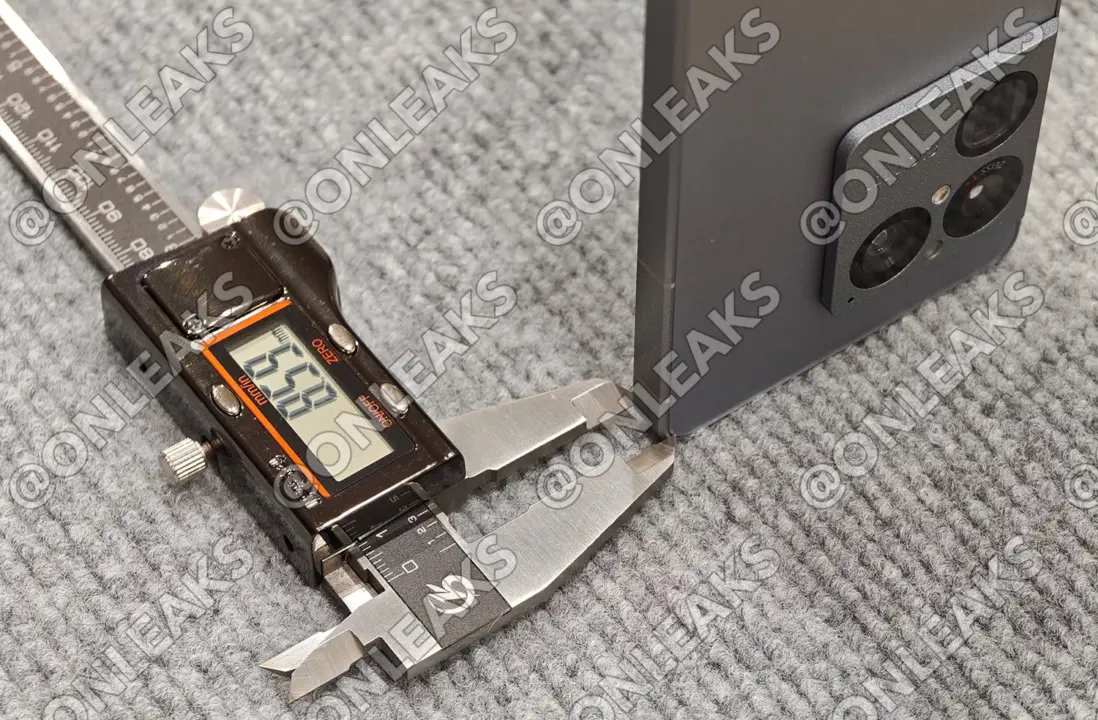 Sony Xperia 1 VIII Thickness Discrepancy: Official 8.3mm vs Leaker’s 8.59mm