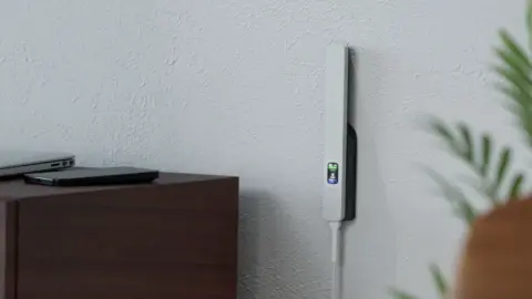 Ubiquiti Unveils UniFi 5G Backup for $99 to Enhance Network Reliability