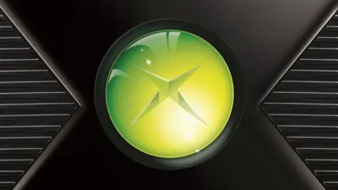 Xbox Revives Backwards Compatibility for 25th Anniversary in 2026