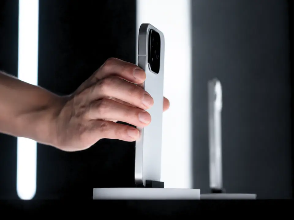 Xiaomi 17 Max Benchmark Leak Reveals Strong Performance, Edges Past Ultra