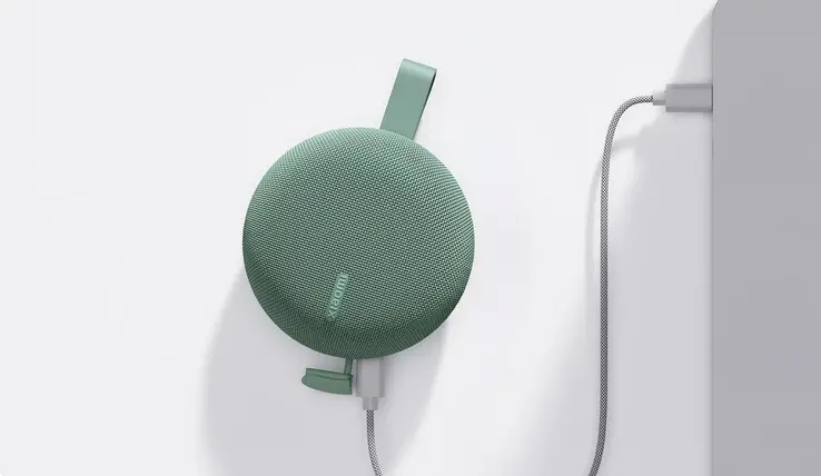 Xiaomi Bluetooth Speaker Essential with green finish