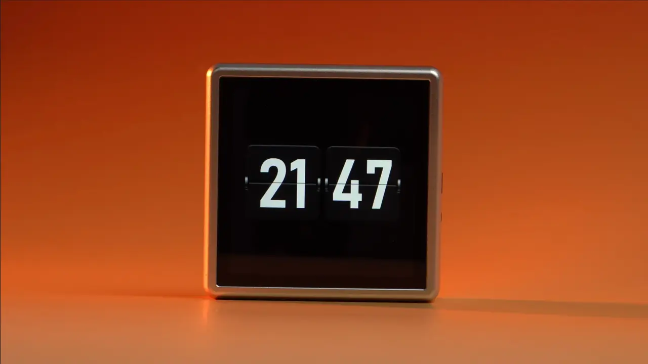 Anbernic RG Rotate Update Adds Custom Watch Faces