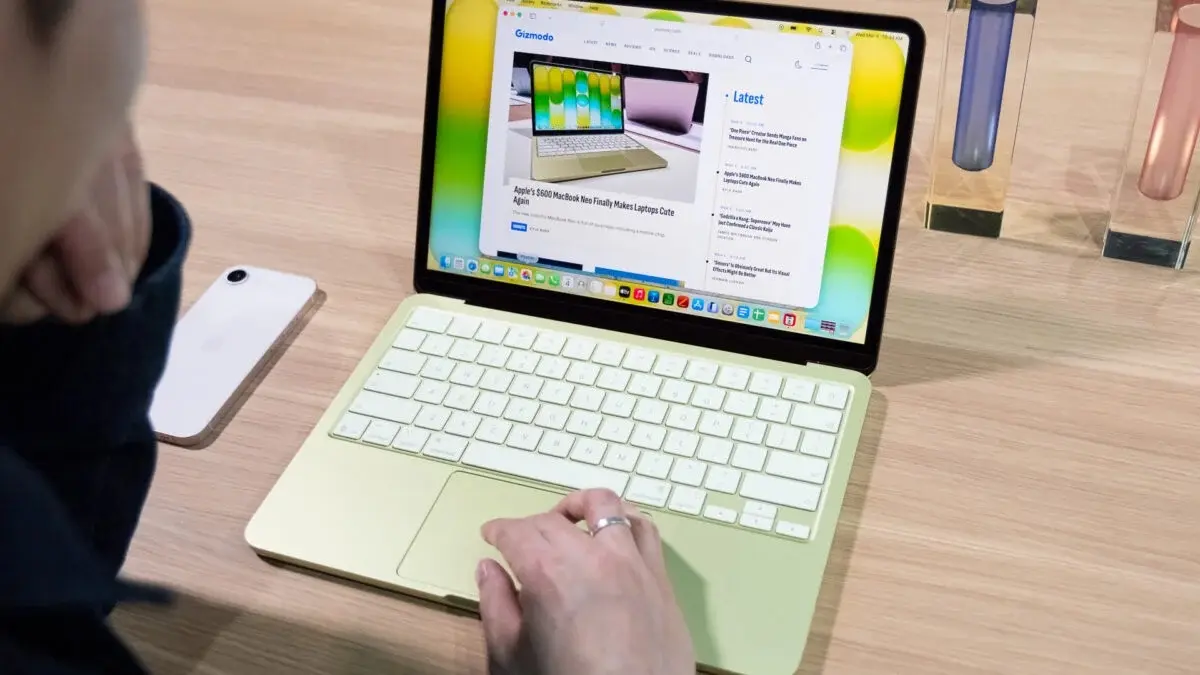 Apple Touchscreen MacBook Pro 100 Confirmed by Leaker for Late 2026
