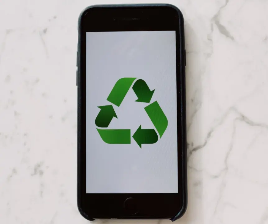 Google and UCSD Repurpose Discarded Pixel Smartphones for Data Center Clusters