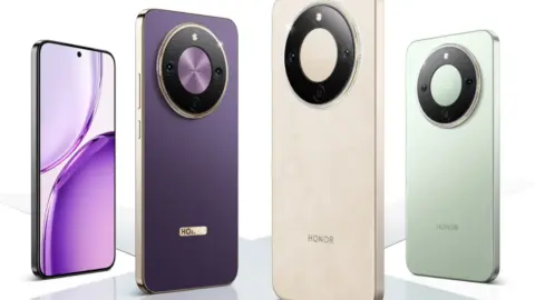 Honor X70 Pro Max smartphone front view