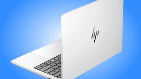 HP EliteBook 8 G2i 13 Review: Compact Business Laptop with Intel Panther Lake