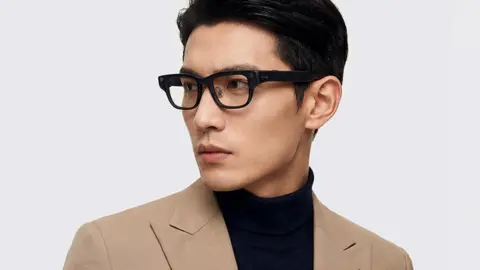 iFlytek AI Glasses Feature Micro-Projector, Bone Conduction Mics, Weigh 40g