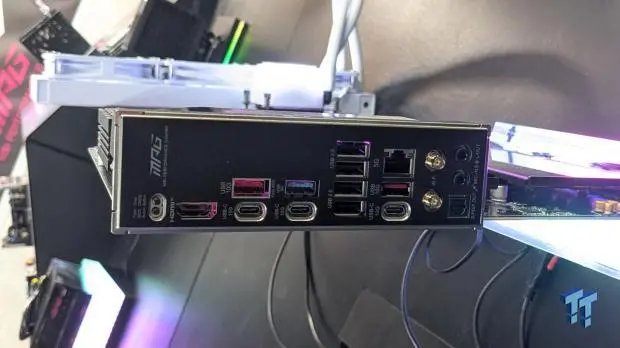 MSI MPG B850 Carbon Max WiFi rear I/O panel