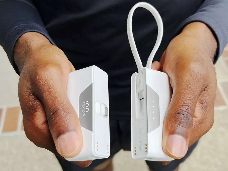Nimble Sharepower Portable Charger Splits Into Two 5000mAh Power Banks