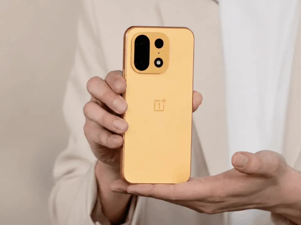 OnePlus Turbo 6X Pro Launches in China for $295 with Dimensity 7400 Super