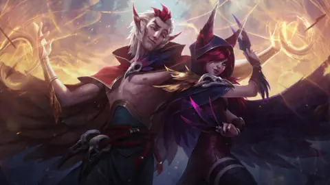 Riot Games Gifts Custom League of Legends Plaque to Wedding Couple