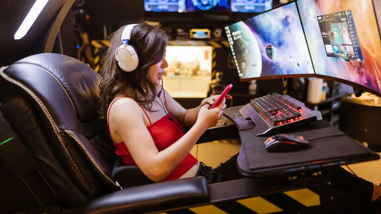 Tarlin Capsule Collection brings palm-sized PC parts toy