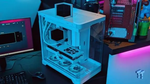 TCOMAS The Flow PC case prototype with Super Mario mod showcase