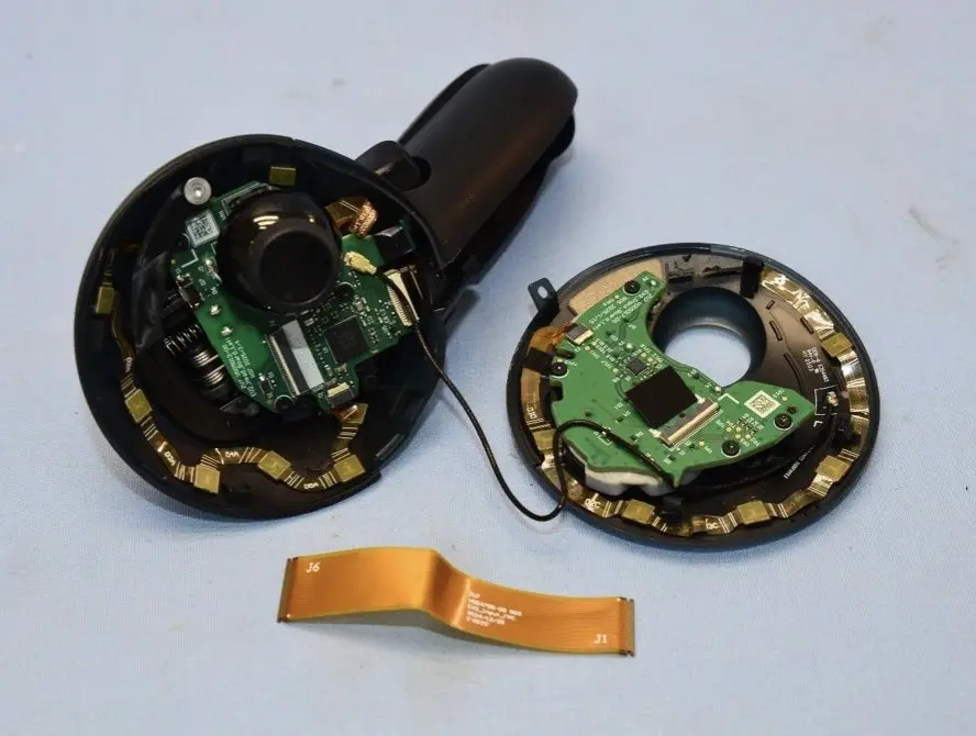 Valve Steam Frame FCC Filings Reveal Hot-Swappable Battery Kit