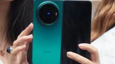 Vivo X Fold 6 Spotted in the Wild at French Open Ahead of June Launch
