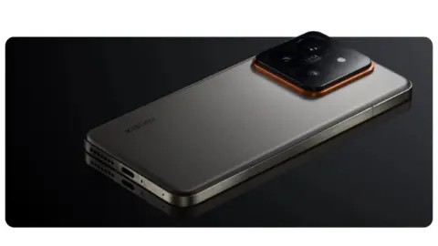 Xiaomi 14 Pro Gets Battery Upgrade Service in China, 5000 mAh Cell Confirmed
