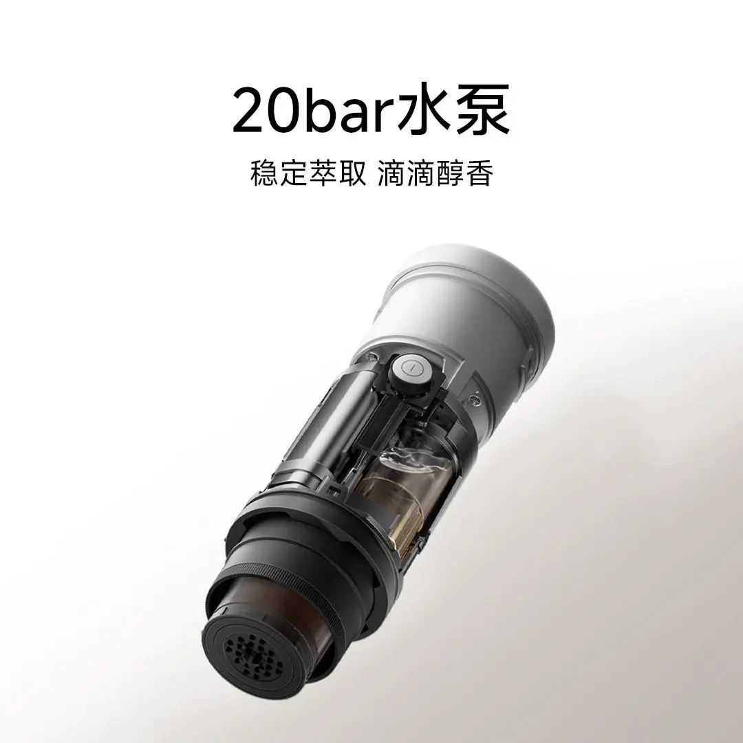 Xiaomi Mijia Portable Coffee Machine charging via USB-C