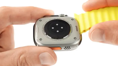 EU Exempts Apple Watch from Right to Repair Battery Rules