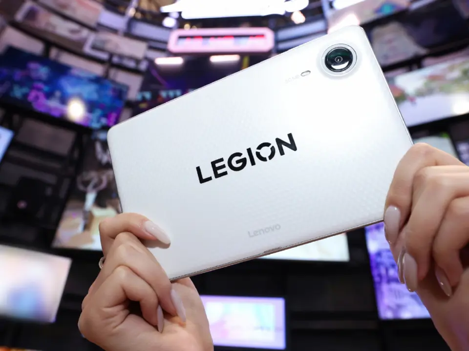 Legion Y700 Infinite Confirmed with 4.74GHz Snapdragon 8 Elite Gen 5