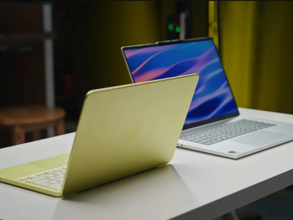 Apple MacBook Neo