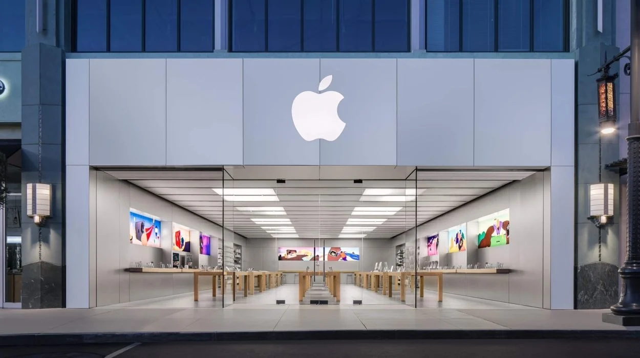 MacBook Neo Drives Apple to 10.1% PC Growth as Market Slumps
