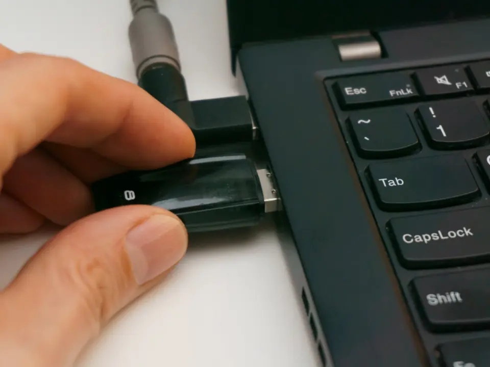 Microsoft Patches Passkey Flaw CVE-2026-34348 in Windows 11