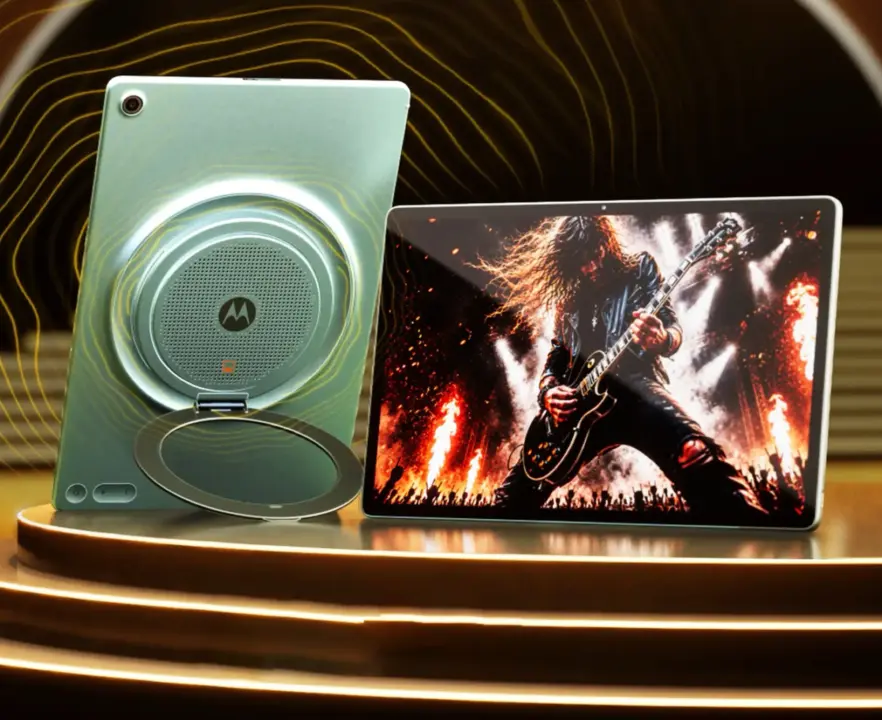 Motorola Moto Pad 70 Groove: 9 JBL Speakers for Immersive Audio