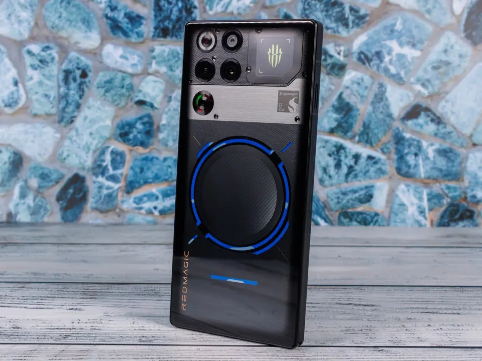 ZTE Nubia Nubia Z90, RedMagic 12