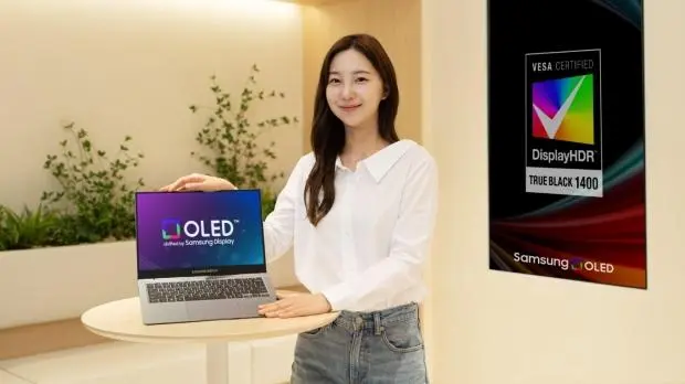 Samsung Display tandem OLED panel technology