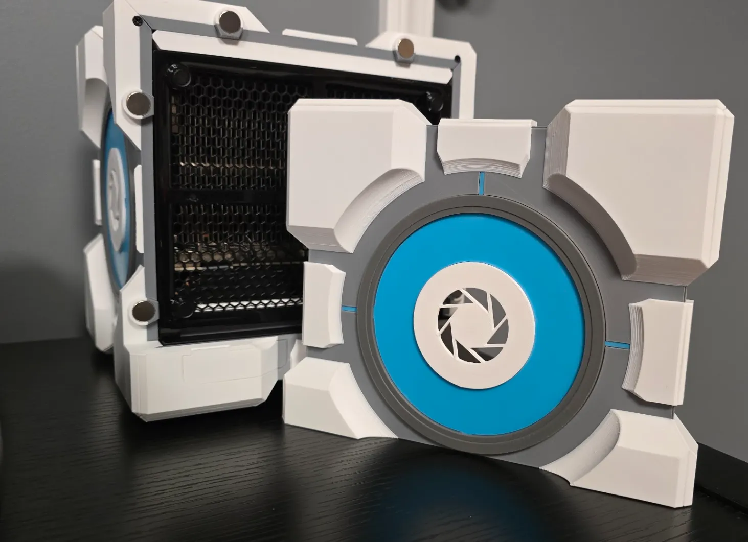 3D printed Steam Machine Companion Cube case