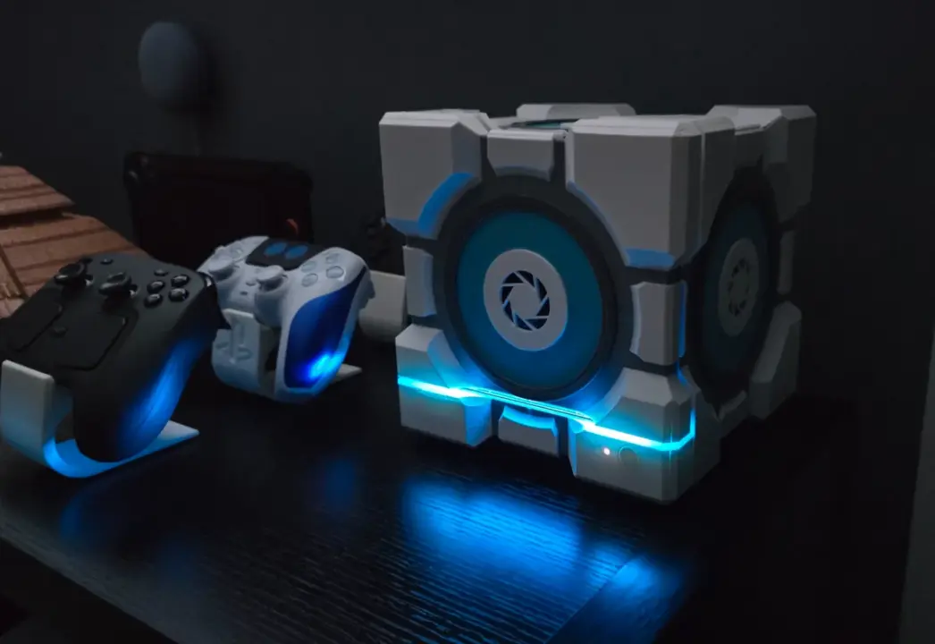 3D printed Steam Machine Companion Cube case