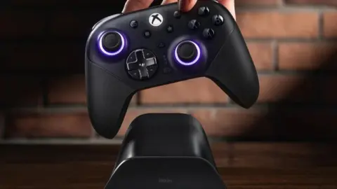 8BitDo Ultimate 3E Controller Xbox Release Slips to September 10