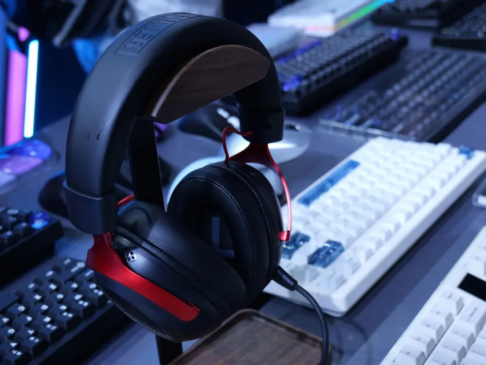 Epomaker NEX Pro Mouse and GX1 Headset Revealed at Gamescom