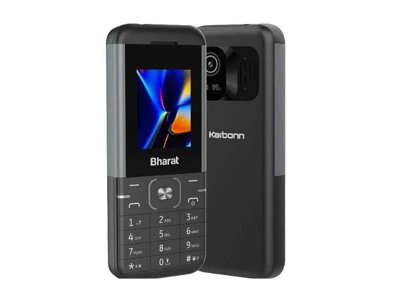 Close up of Nokia 106 4G and itel Super Guru 4G MAX