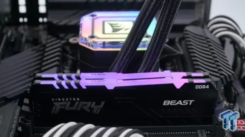Kingston Fury DDR5-6000 32GB Kit Sells for $14 at Dutch Thrift Store
