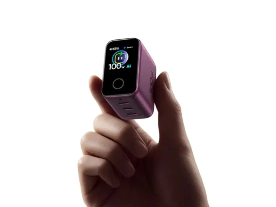 Baseus PicoGo Pro AH22 100W Charger Ships With Smart Display