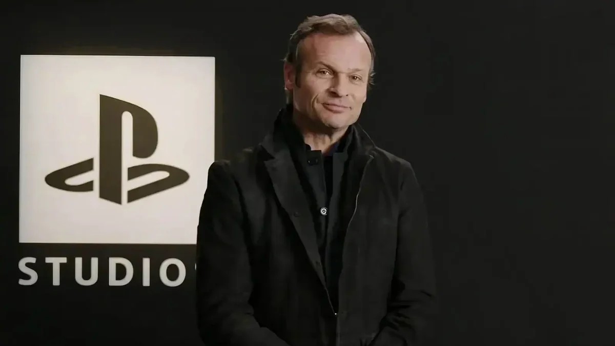 David Jaffe speaking at an event