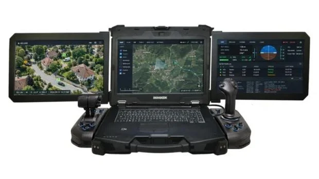 Durabook Z14I-DX3 rugged laptop with three screens