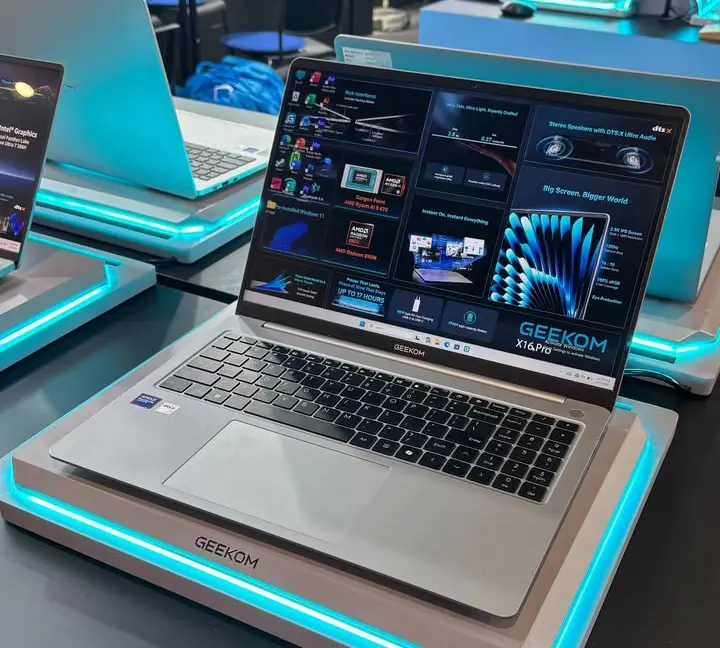 Geekom GeekBook X16 Pro laptop
