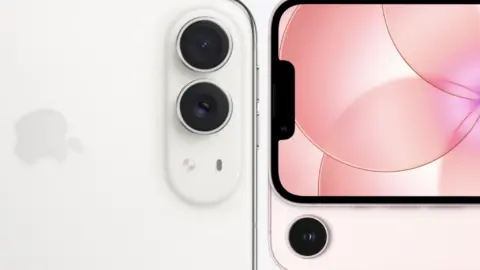 iPhone Duo Camera Module Larger Than 17e Despite Identical Specs