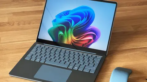 Microsoft Surface Laptop 13-inch